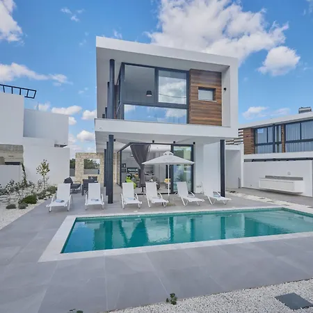 Elite Perle Ep3c By Interhome *