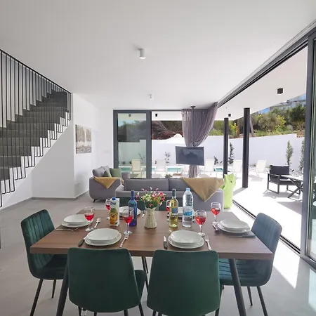 Elite Perle Ep3c By Interhome * Protaras