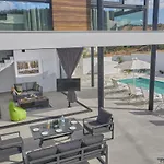 Elite Perle Ep3c By Interhome * פרוטאראס